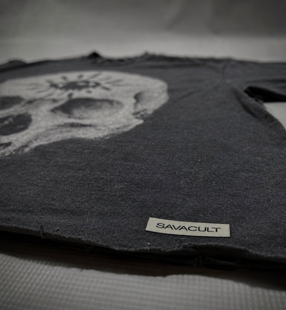 SPIRITUAL AWAKENING TEE Vintage fabric and tag detail